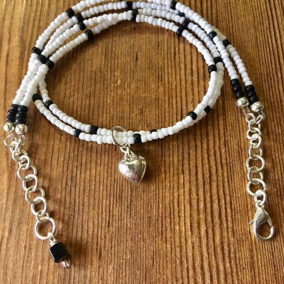 Ladies Black and Whited Beaded Necklace,  Handmade Ladies Necklace,  Jew… - Picture 8 of 8